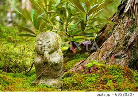 三千院・わらべ地蔵8 三千院・わらべ地蔵8 69580207