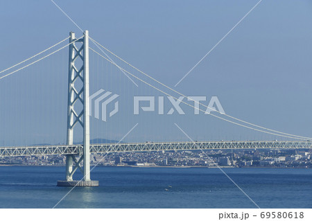 淡路サービスエリアから見る明石海峡大橋 淡路サービスエリアから見る明石海峡大橋 69580618