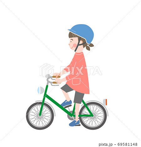 自転車に乗るヘルメットの女の子のイラスト素材