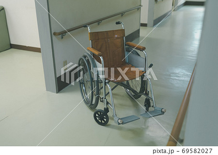 Hospital 69582027