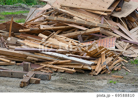 戸建て解体木材（大量）