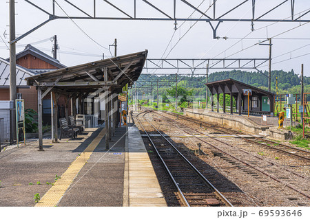 滋賀県　近江鉄道　日野駅　　　 69593646
