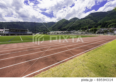 新見防災公園 陸上競技場 サッカー場 岡山県新見市 新見防災公園 陸上競技場 サッカー場 岡山県新見市 69594314