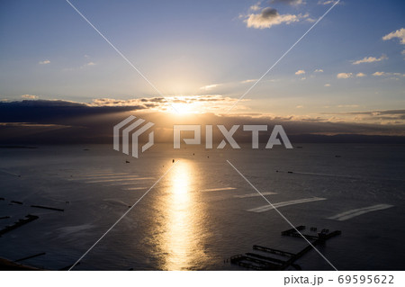 須磨海岸の朝景 須磨海岸の朝景 69595622