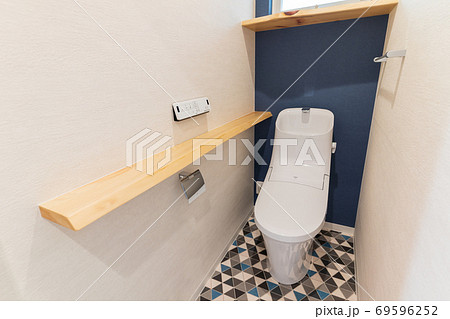 オシャレなトイレ 69596252