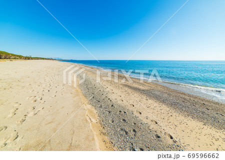 white sand in Perdepera beach white sand in Perdepera beach 69596662