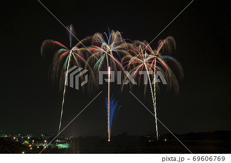 【茨城県】常総きぬ川花火大会 【茨城県】常総きぬ川花火大会 69606769
