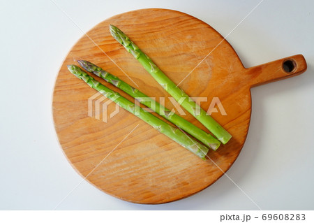 アスパラガス 69608283