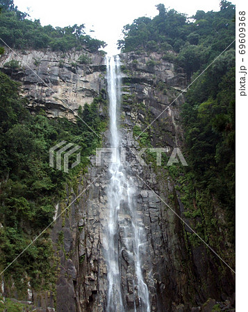 那智の滝 和歌山 紀州 高さ日本一 吉野熊野国立公園 那智の滝 和歌山 紀州 高さ日本一 吉野熊野国立公園 69609368