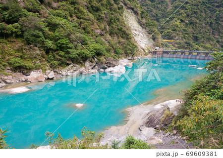 タロコ峡谷(溪畔) 台湾・花蓮 タロコ峡谷(溪畔) 台湾・花蓮 69609381