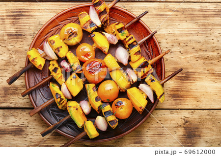 Pumpkin vegetable kebab. 69612000
