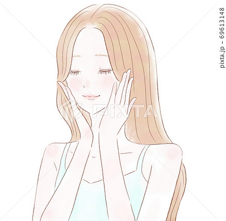 目を閉じる女性　スキンケアのイメージ 69613148