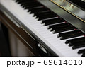 ピアノ 69614010