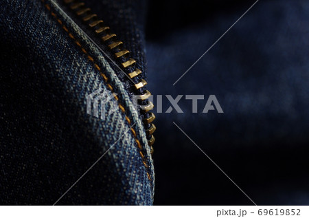 色落ちしたデニムのグラフィック素材 69619852