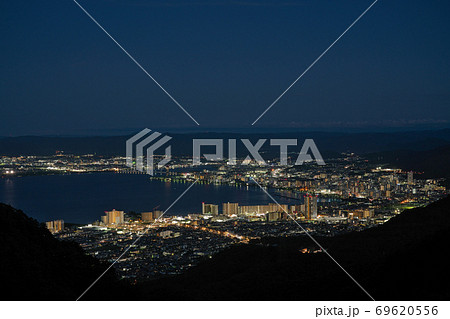 【比叡山ドライブウェイから見る琵琶湖 (夜景)】 滋賀県大津市山上町 69620556