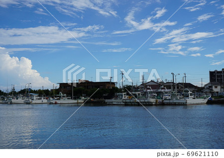 静岡県　焼津港　港内 69621110