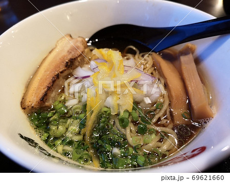 醤油ラーメン 醤油ラーメン 69621660