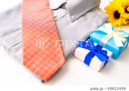 プレゼント 69623499