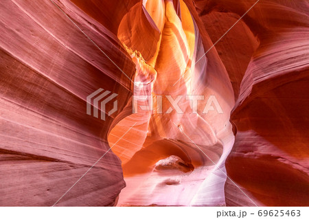 Beautiful view of amazing sandstone formations in famous Antelope Canyon 69625463