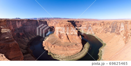 Beautiful panoramic view of Horseshoe Bend and Colorado River on sunny day. Page, Arizona, Usa. 69625465