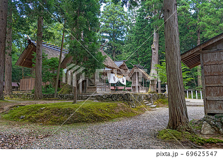 京都福知山 元伊勢内宮 皇大神社の境内風景 69625547