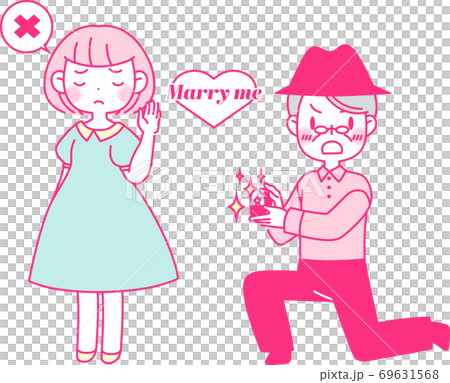 指輪を出してプロポーズをするカップル 69631568