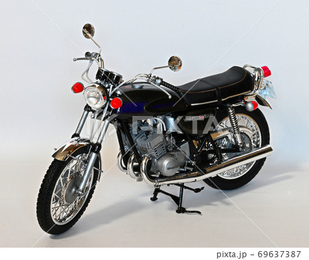 バイクのプラモデル 69637387