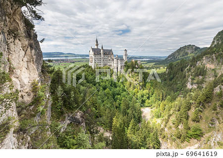 The shwangau waterfalls and the Neuschwanstein The shwangau waterfalls and the Neuschwanstein 69641619