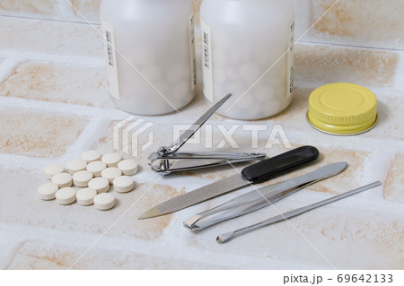 爪切り, ヘルスケア, やすり, ピンセット, 常備薬, 薬, 錠剤, シルバー, 衛生, 耳かき 爪切り, ヘルスケア, やすり, ピンセット, 常備薬, 薬, 錠剤, シルバー, 衛生, 耳かき 69642133