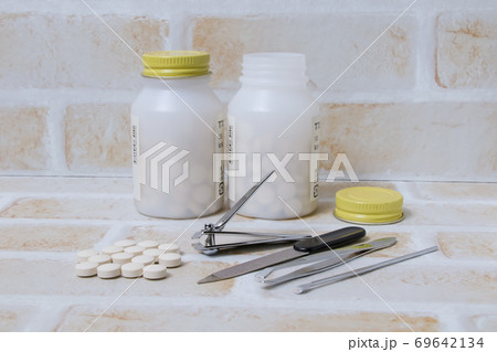 爪切り, ヘルスケア, やすり, ピンセット, 常備薬, 薬, 錠剤, シルバー, 衛生, 耳かき 69642134