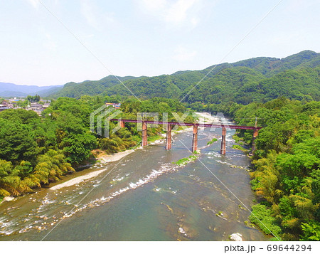 荒川橋梁〜ドローンで空撮（埼玉県秩父郡長瀞町長瀞･皆野町下田野） 69644294