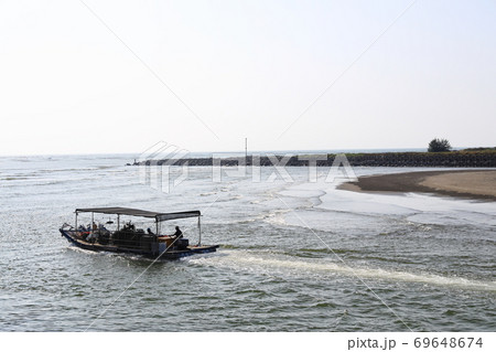 はしけ 艀 バージ船 69648674