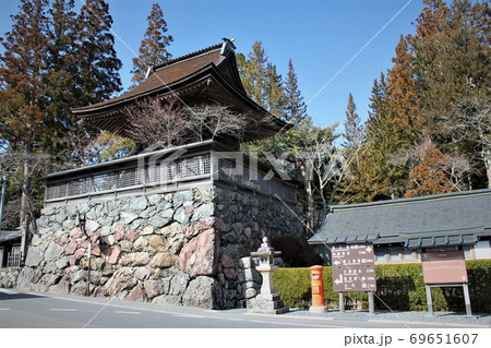 高野山・六時の鐘 69651607