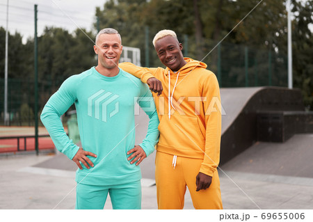 Multi-ethnic friendship Multi-ethnic friendship 69655006