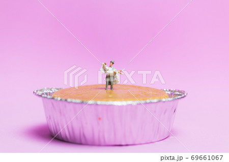 Miniature people wedding , bride and groom couple on pink background , Miniature people wedding , bride and groom couple on pink background , 69661067