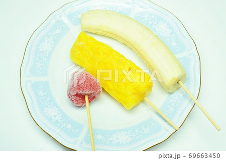 冷凍フルーツ 69663450