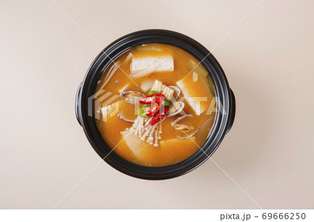 Delicious Korean food, a collection of various Korean dishes 243 69666250