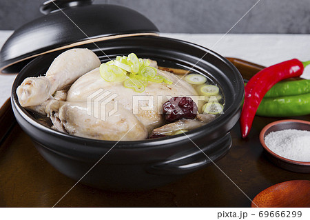 Delicious Korean food, a collection of various Korean dishes 275 69666299