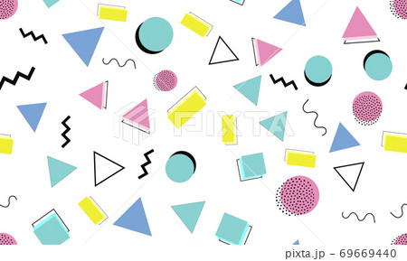 Doodle Fun Background. Memphis Seamless Pattern. 69669440
