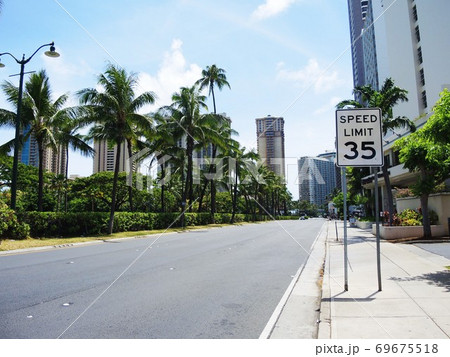 ハワイ・ワイキキのアラモアナブルーバード 69675518