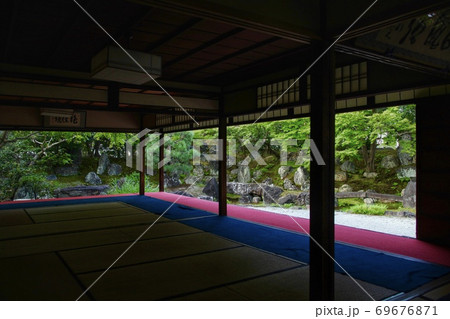 圓徳院の庭園 69676871