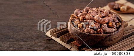 カシューナッツ カシュー 剥がれ 69680353