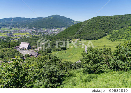 狭霧台からの湯布院の風景 【8月】 狭霧台からの湯布院の風景 【8月】 69682810