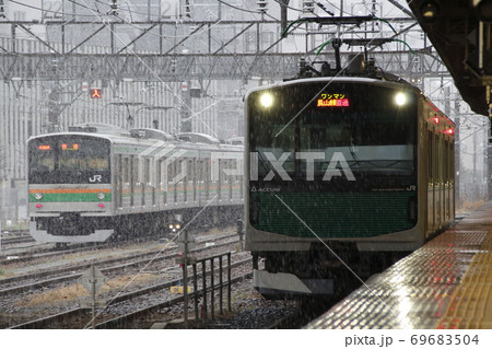 雪の日の宇都宮駅にて 雪の日の宇都宮駅にて 69683504