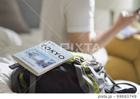 外国人旅行者　ガイドブック 69683749