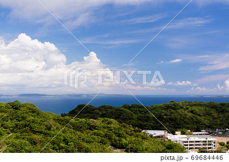 沖縄南城の美しい空と海 沖縄南城の美しい空と海 69684446