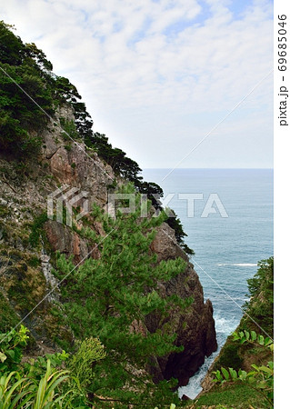 兵庫県の豊岡、但馬漁火ラインの御待岬海中公園駐車場から望む風景 兵庫県の豊岡、但馬漁火ラインの御待岬海中公園駐車場から望む風景 69685046