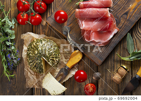 cheese and ham cheese and ham 69692004