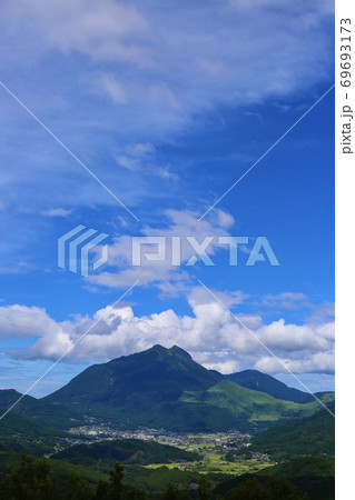 湯布院　由布岳_蛇越峠展望台 69693173