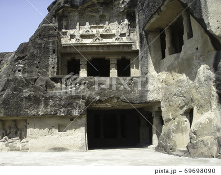 インド エローラ石窟 インド エローラ石窟 69698090